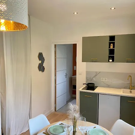 Juste Renove アパート *